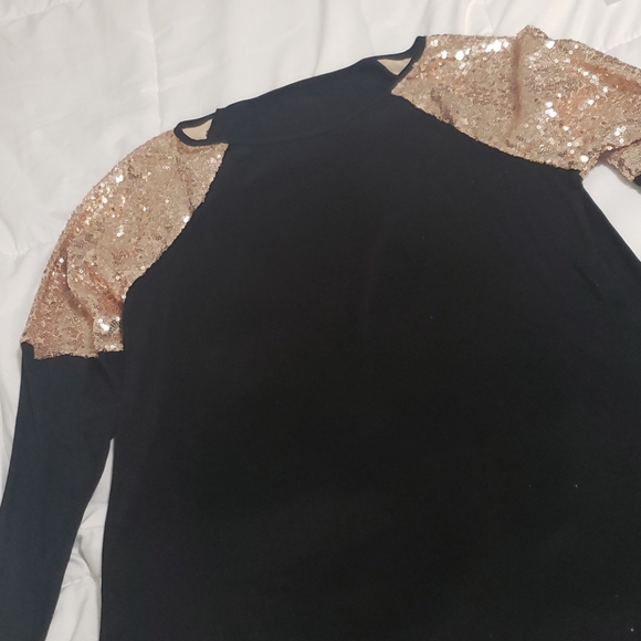 🍭💕New boutique sequins long sleeved top - Picture 10 of 12